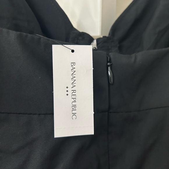 NWT Banana Rep dress. Knee length - Picture 4 of 4